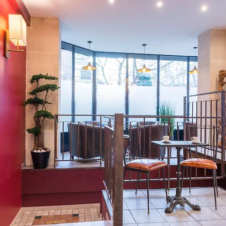 Отель France 3*