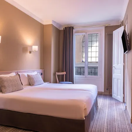Hotell France 3*